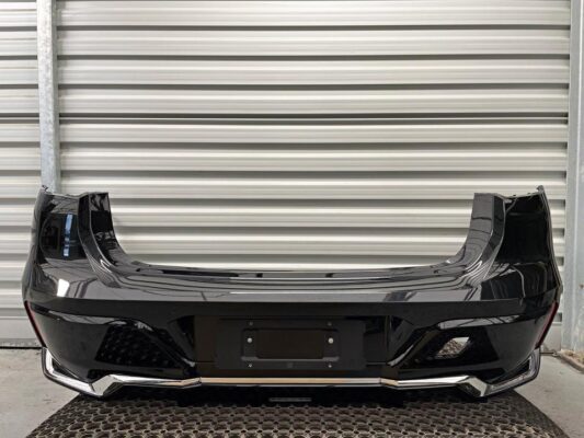 BMW 7 Series G70 M-Package Rear Bumper – 475 Black Sapphire Metallic
