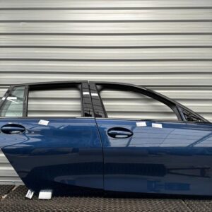 BMW 3 Series G21 Right Door Set – C1M Frozen Pure Grey