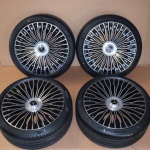 Mercedes w223 MAYBACH 21-inch rims